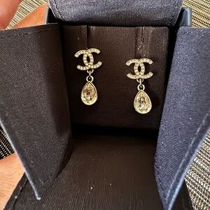 Chanel 2021 Strass CC Drop Earring